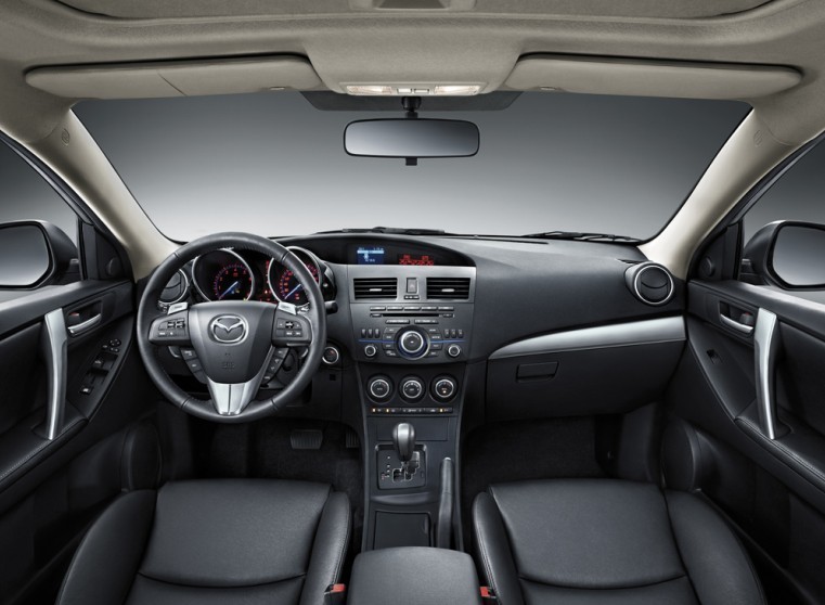 長(zhǎng)安馬自達(dá)星騁,實(shí)車到店 誠(chéng)邀尊榮品鑒! 六重禮遇 火熱預(yù)售中!