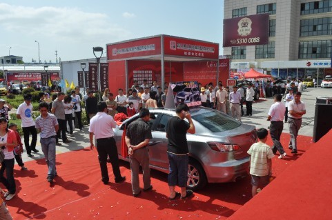 長安馬自達星騁 百強車展首發(fā)揭幕 定購火爆!