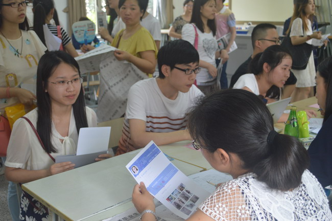 2014夏季大型招聘會(huì)勝利閉幕,太倉人才網(wǎng)陽光開啟網(wǎng)絡(luò)專場