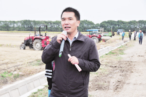 推進稻麥全程機械化 訪市政協(xié)委員馮瑞興