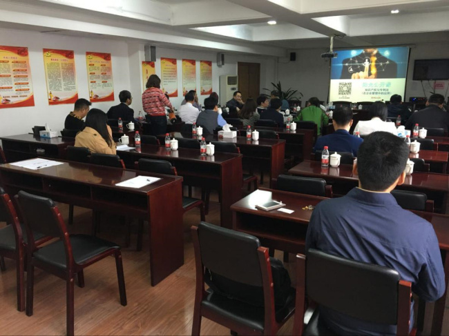 窗內(nèi)聽書聲，窗外聞風(fēng)雨——陽光公開課小記