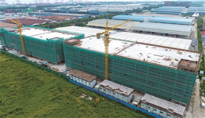 金江電子項(xiàng)目主體結(jié)構(gòu)封頂